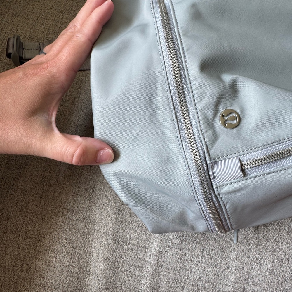 Lululemon 🍋 - Picture 6 of 7